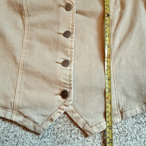 NWT - RISEN Stretch Denim Khaki Tan Crop Vest Button Front Size M - Picture 8 of 13